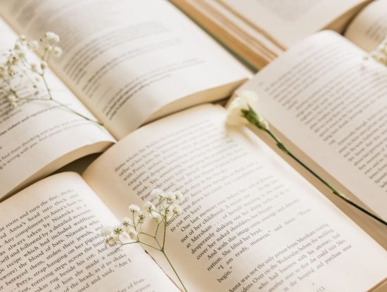 6 livres RSE pour transformer les entreprises et la société.